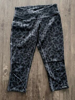 Public Myth Leopard Print Cropped Legging